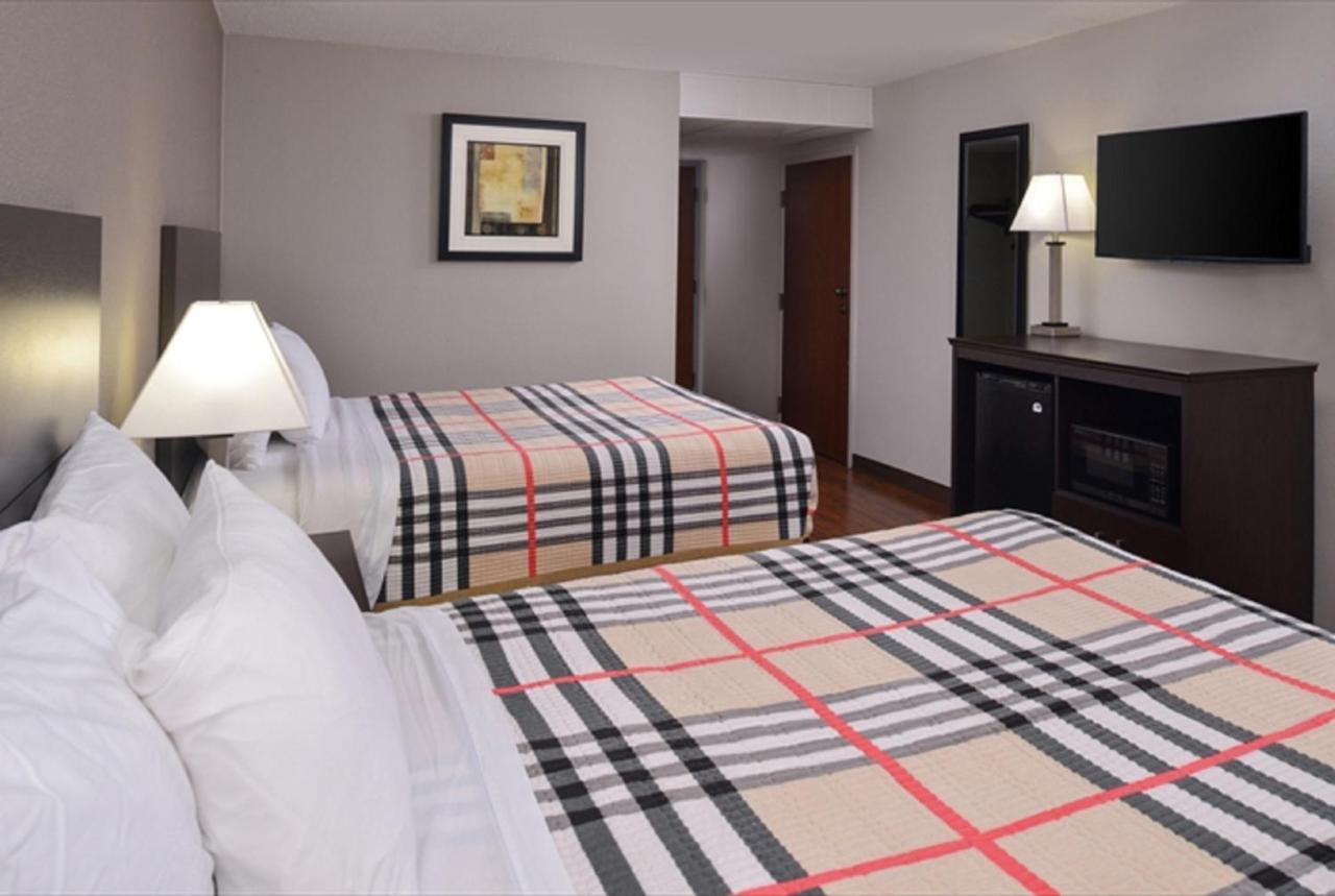 Fairbridge Inn Express Monroe City Bagian luar foto